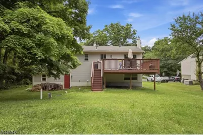43 Cedar Tree Dr, Vernon, NJ 07422 - Photo 10
