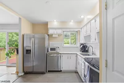 43 Cedar Tree Dr, Vernon, NJ 07422 - Photo 6