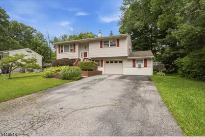 43 Cedar Tree Dr, Vernon, NJ 07422 - Photo 32