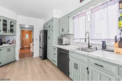109 E 4th St, Clifton, NJ 07011 - Photo 4