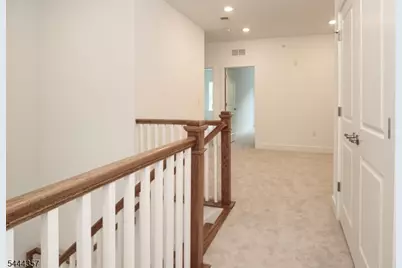 71 Veterans Way, Morris Plains, NJ 07950 - Photo 12