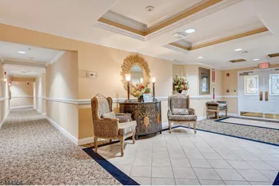 2104 Avery Ct #2104, Franklin Township, NJ 08873 - Photo 4