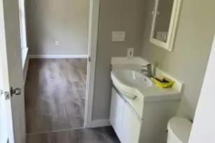 90 Chestnut St, East Orange, NJ 07018 - Photo 10