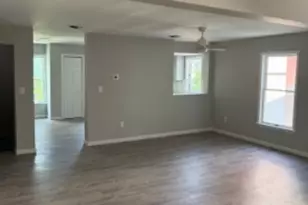 90 Chestnut St, East Orange, NJ 07018 - Photo 14