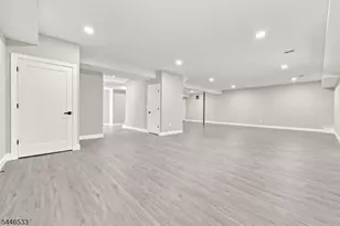 12 Jones Dr, Morris Township, NJ 07960 - Photo 40