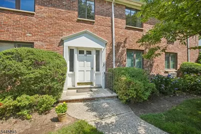 93D Troy Dr #D, Springfield, NJ 07081 - Photo 2