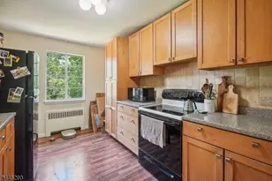 93D Troy Dr, Springfield, NJ 07081 - Photo 8