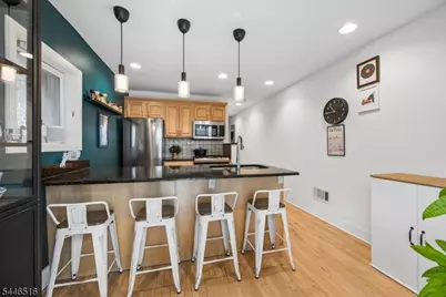 6 Carroll Pl, Weehawken, NJ 07086 - Photo 14