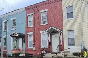 204 Astor St, Newark, NJ 07114 - Photo 1