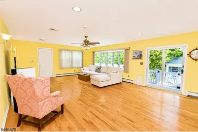 6 Wilrue Pkwy, Pequannock Township, NJ 07444 - Photo 12