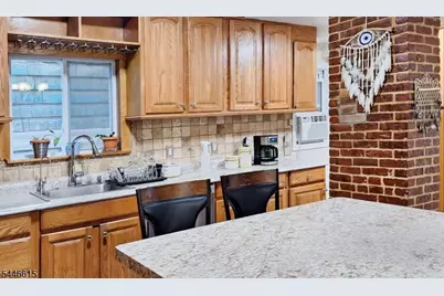 175 Delavan Ave, Newark, NJ 07104 - Photo 10