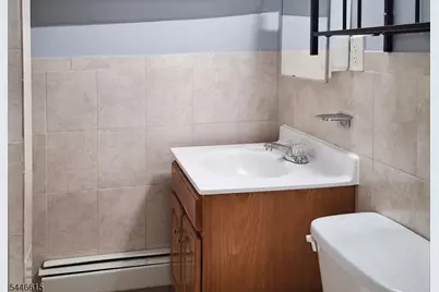 175 Delavan Ave, Newark, NJ 07104 - Photo 14