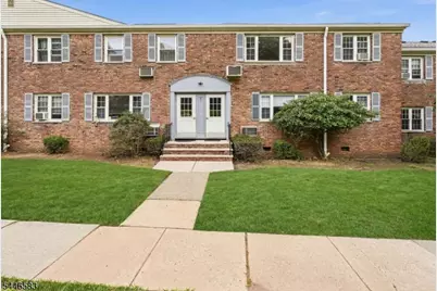 16 Wedgewood Dr, Verona, NJ 07044 - Photo 1