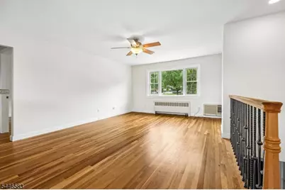 16 Wedgewood Dr, Verona, NJ 07044 - Photo 8