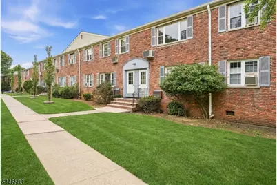 16 Wedgewood Dr, Verona, NJ 07044 - Photo 2