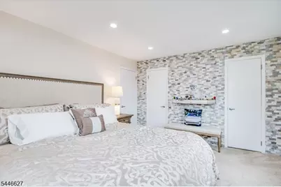 825 Riverside Ave #B202, Lyndhurst Township, NJ 07071 - Photo 12