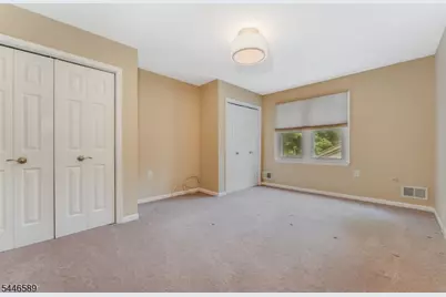 100 Goldfinch Mdws, Allamuchy Township, NJ 07840 - Photo 20