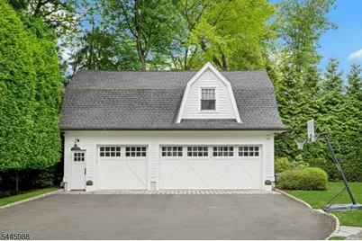 129 Hobart Ave, Summit, NJ 07901 - Photo 6