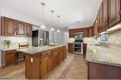 73 Lawrence Rd, Randolph Township, NJ 07869 - Photo 10