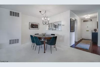 2K Dorado Dr #2K, Morristown, NJ 07960 - Photo 6