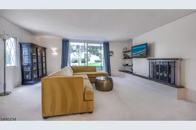 2K Dorado Dr #2K, Morristown, NJ 07960 - Photo 8