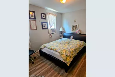 16 Crittenden St, Newark, NJ 07104 - Photo 6