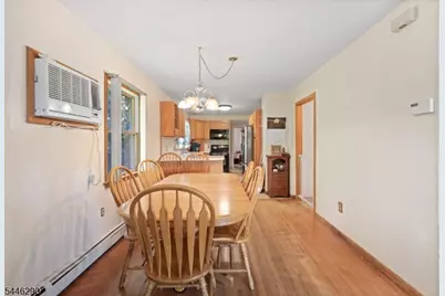174 Maple St, Bridgewater, NJ 08807 - Photo 8