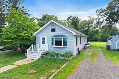 174 Maple St, Bridgewater, NJ 08807 - Photo 4