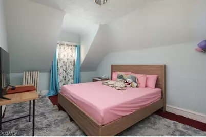 92 Chestnut St, East Orange, NJ 07018 - Photo 18