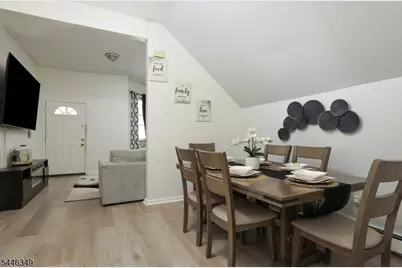 92 Chestnut St, East Orange, NJ 07018 - Photo 6
