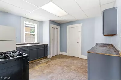45 Union Ave, Belleville, NJ 07109 - Photo 16