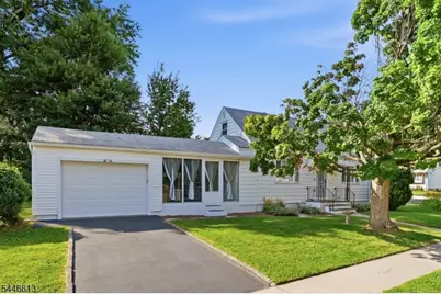 6 Elm Hill Rd, Clifton, NJ 07013 - Photo 2