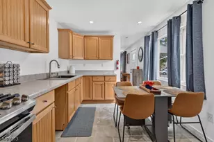 6 Elm Hill Rd, Clifton, NJ 07013 - Photo 10