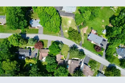 18 Summit Rd, Sparta Township, NJ 07871 - Photo 14