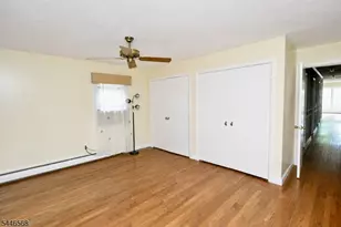 18 Summit Rd, Sparta Township, NJ 07871 - Photo 6
