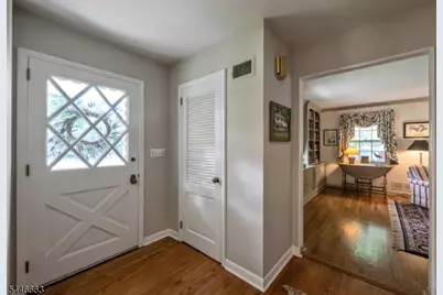 570 Bennington Ter, Ridgewood, NJ 07450 - Photo 4