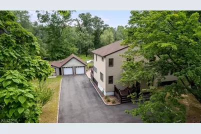 62 Two Bridges Rd, Lincoln Park, NJ 07035 - Photo 2