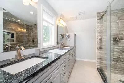 62 Two Bridges Rd, Lincoln Park, NJ 07035 - Photo 22