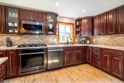 62 Two Bridges Rd, Lincoln Park, NJ 07035 - Photo 12