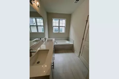 77 Norton Rd, Hillsborough Township, NJ 08844 - Photo 12