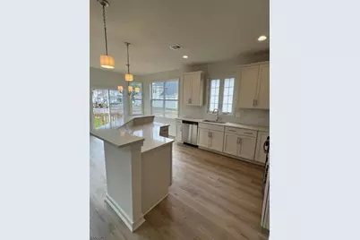 77 Norton Rd, Hillsborough Township, NJ 08844 - Photo 4