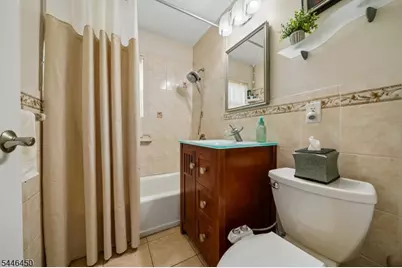 754 Dykes Ter, Union Township, NJ 07083 - Photo 8
