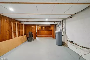 754 Dykes Terrace, Union Township, NJ 07083 - Photo 20