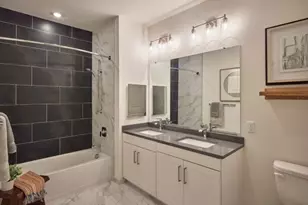 100 Eisenhower Pkwy, Livingston, NJ 07039 - Photo 22