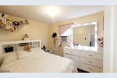 183 Reeve Ter, Plainfield, NJ 07062 - Photo 14