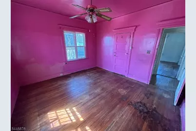 86 Hawthorne Ave, East Orange, NJ 07018 - Photo 8