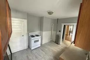 209 Park Ave, East Orange, NJ 07017 - Photo 2