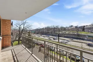 60 Parkway Dr, East Orange, NJ 07017 - Photo 2