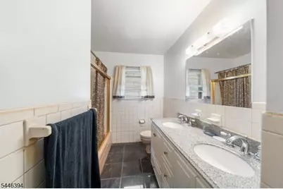 34 Young Ave, Hillside, NJ 07205 - Photo 14