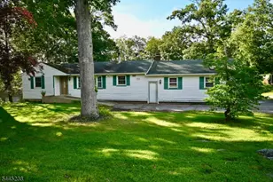 45 Espanong Rd, Jefferson Township, NJ 07849 - Photo 2